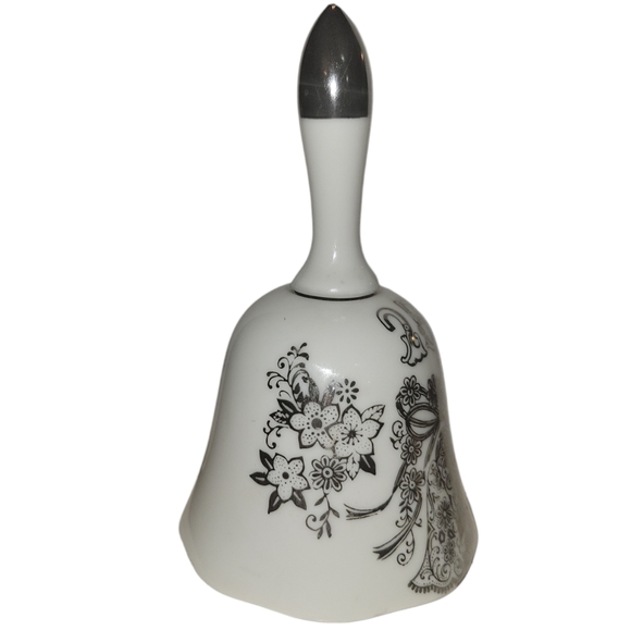 Vintage  5.24" 25th Anniversary Dinner Bell  White Porcelain & Silver Japan - Picture 4 of 7